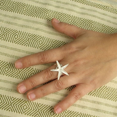 Starfish-shaped silver ring