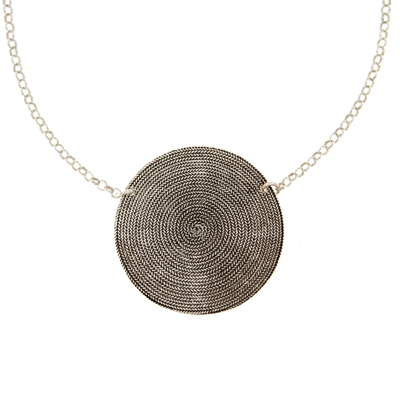 Silver necklace with corbula disc (25mm)