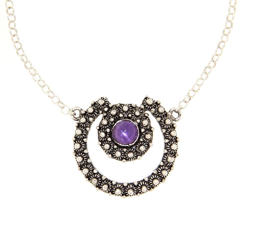 Silver necklace with rolò chain and central element with amethyst