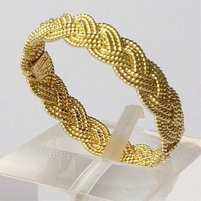 Gold band ring in gold sardinian filigree