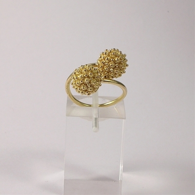 Gold ring with  honeycomb filigree spheres