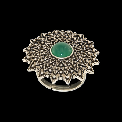 Silver ring with filigree sunflower and green agate (32 mm)
