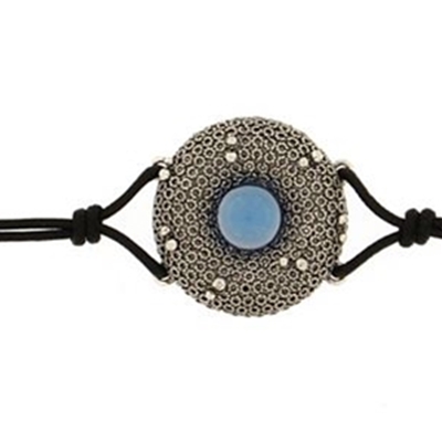 Silver filigree bracelet with blu agate