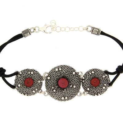 Bracciale in cotone con elementi in filigrana d´argento e granati