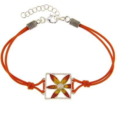 Bracciale in argento con fiore di filigrana smaltato