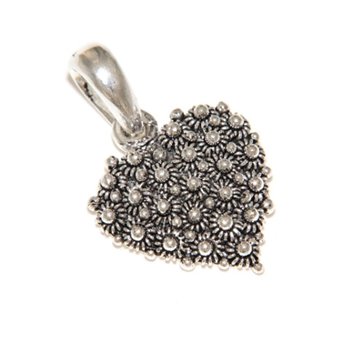 Silver pendant ´heart of filigree´ with rolò chain