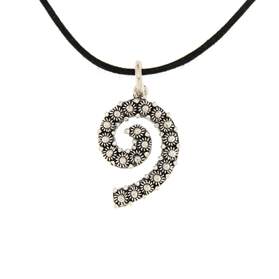 Silver spiral pendant with sardinian filigree decoration