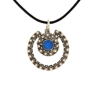 Silver pendant with sardinian filigree decoration and blue agate