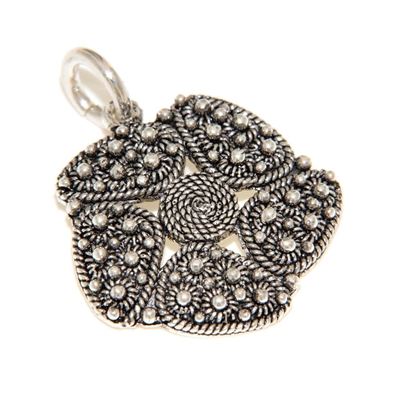 Silver pendant ´flower of Sardinian filigree´