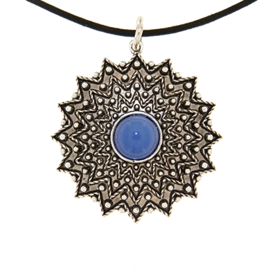 Ciondolo sardo in filigrana Girasole in argento con agata blu (32 mm)
