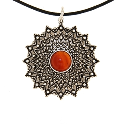 Ciondolo sardo in filigrana Girasole in argento con agata corniola (32 mm)