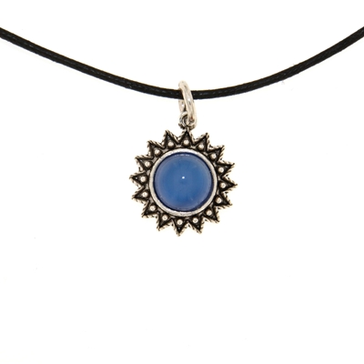 Sardinian silver filigree pendant with blue agate (15 mm)