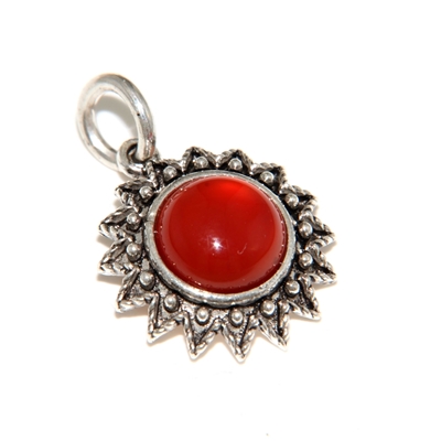 Sardinian silver filigree pendant with carnelian agate (15 mm)