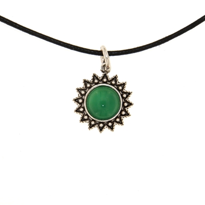 Sardinian silver filigree pendant with green agate (15 mm)