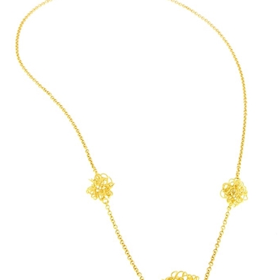 Gold necklace with filigree flocks