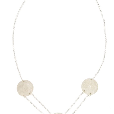 Silver necklace with corbula discs