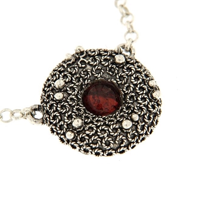 Silver filigree necklace with garnet