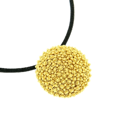 Gold pendant