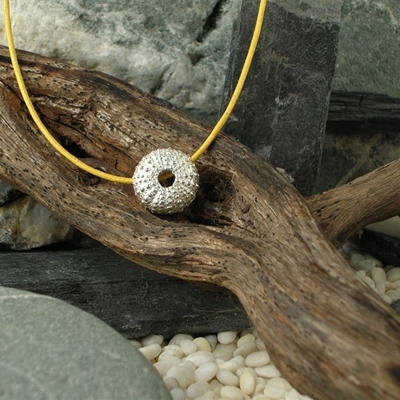 Silver pendant ´sea urchin´