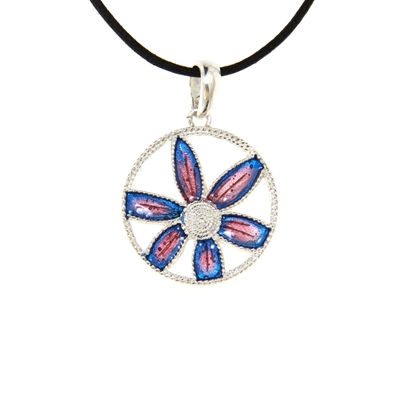 Ciondolo in argento con fiori di filigrana smaltati