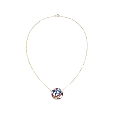 Collana in argento con fiori di filigrana smaltati