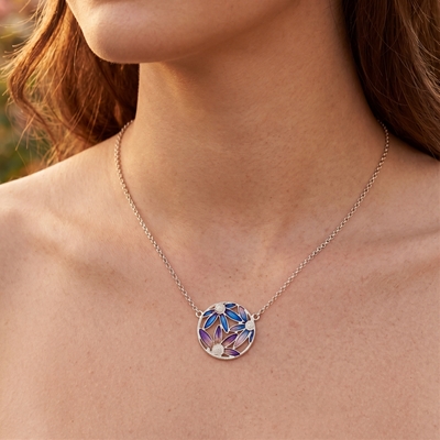 Collana in argento con fiori di filigrana smaltati