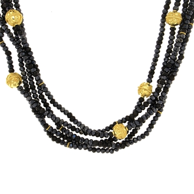 Gold necklace with spinel