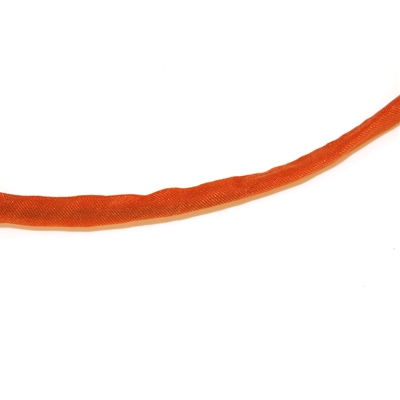 Girocollo in seta arancione con terminali Spirali