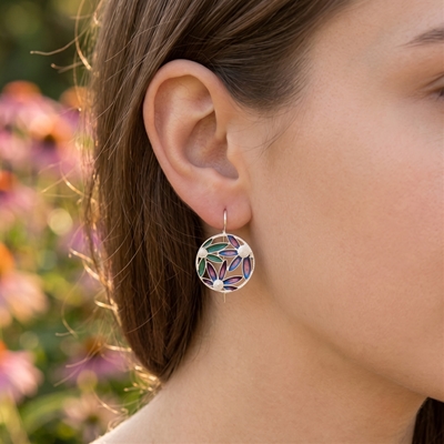 Orecchini in argento con fiori di filigrana smaltati