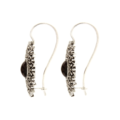 Orecchini d´argento girasole di filigrana con granato (24 mm)